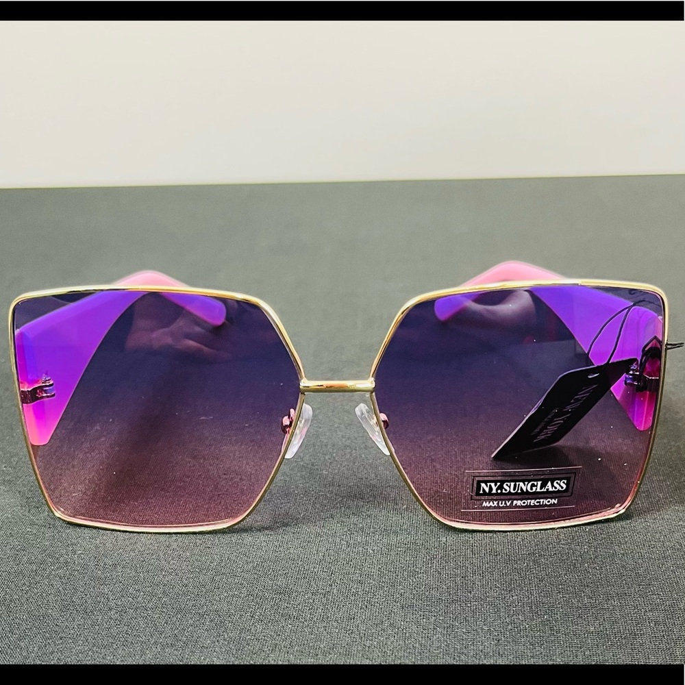 "Flex Sis" Sunglasses: Dark Pink - Picture 5 of 8